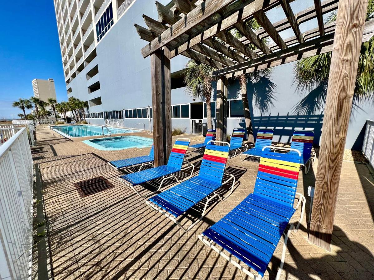 Ocean Reef Beach Resort! Beach Front! Free Seasonal Beach Chairs! By Dolce Vita Getaways Pcb Panama City Beach Extérieur photo